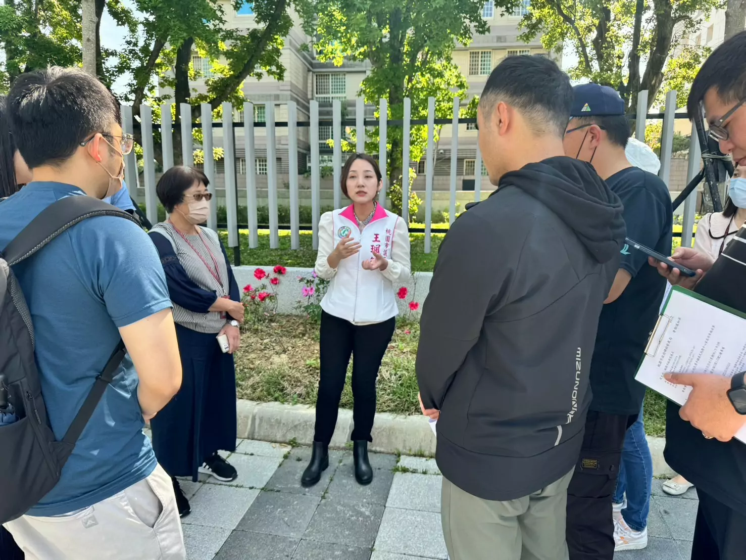 議員王珮毓爭取設置籃球場 活化平鎮公29公園用地 B7C65EB8 4BFB 42B5 A59D A17E3AC9B50A