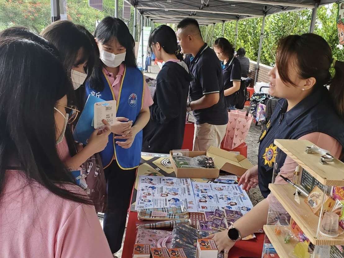 龍潭警前進校園徵才活動 教民眾戳破詐團謊言 S 10076810 0