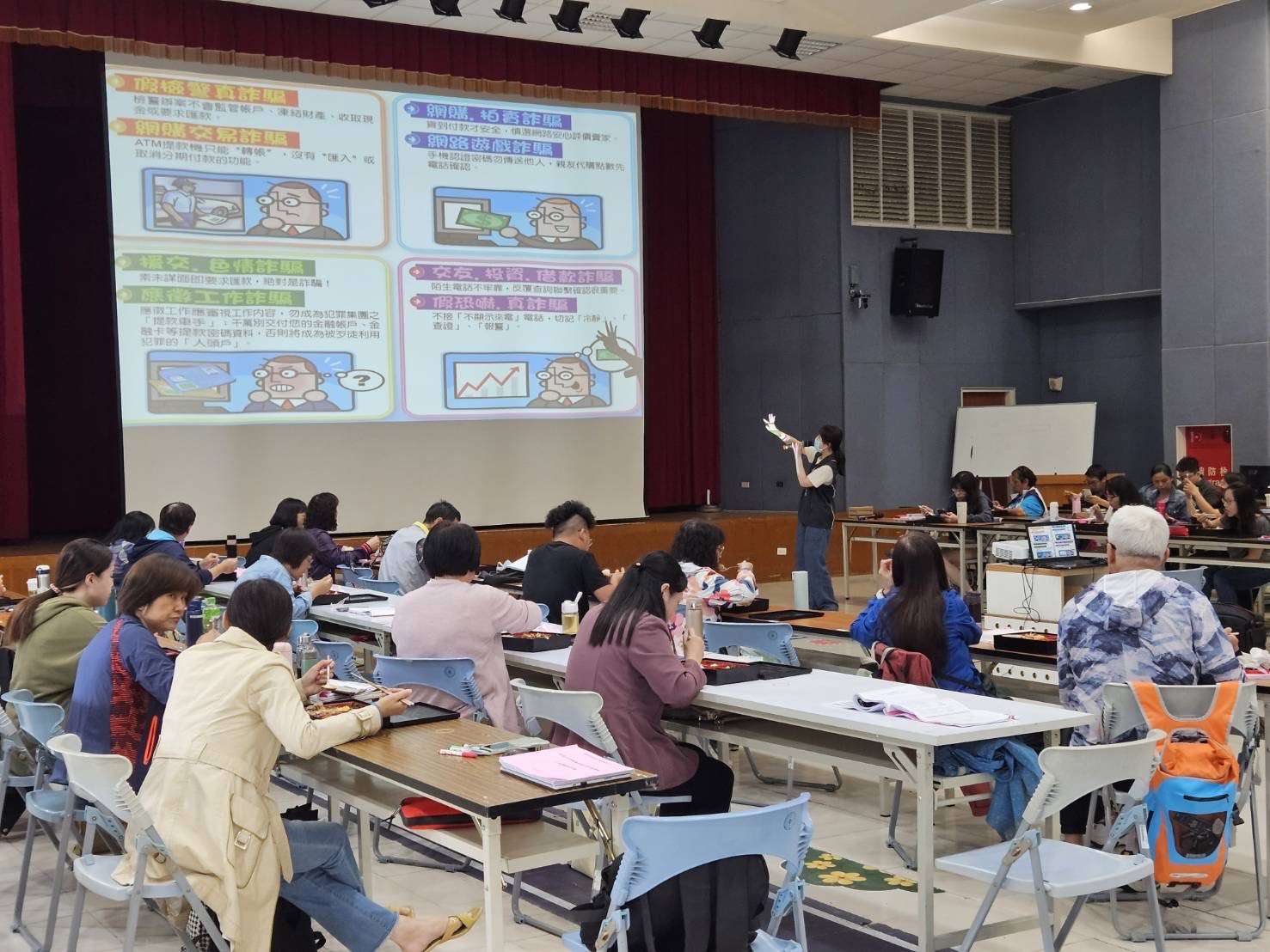 建構婦幼安全防護網 桃警深入社區扎根防暴觀念 S 259645601