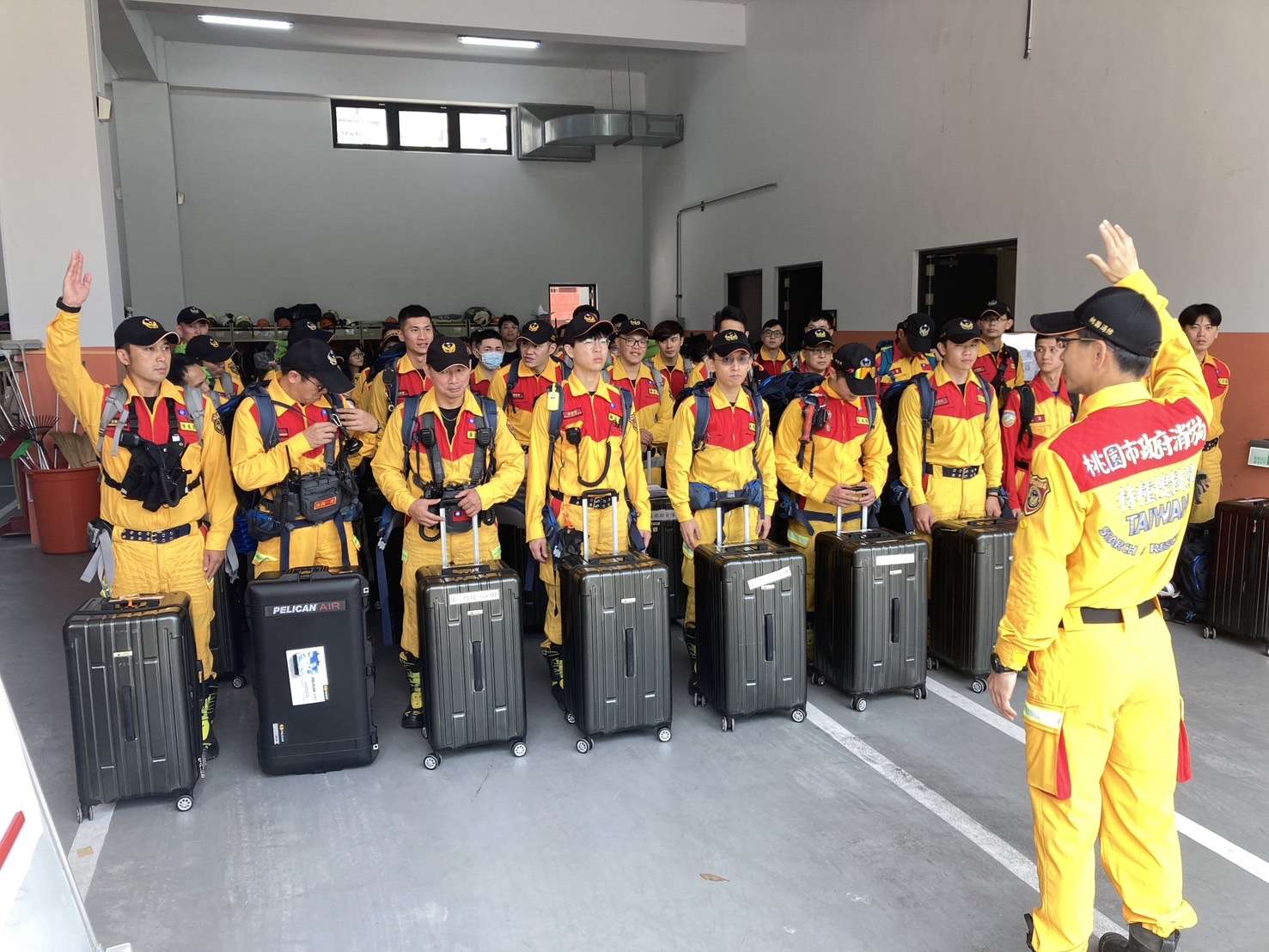 天佑花蓮!桃園特搜大隊出動40人挺進災區 S 28614667 0