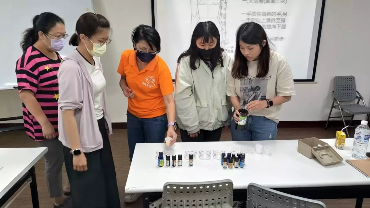 勞動部桃竹苗分署攜手企業辦理員工訓練 提升長照服務品質 勞動部桃竹苗分署攜手企業辦理員工訓練 提升長照服務品質
