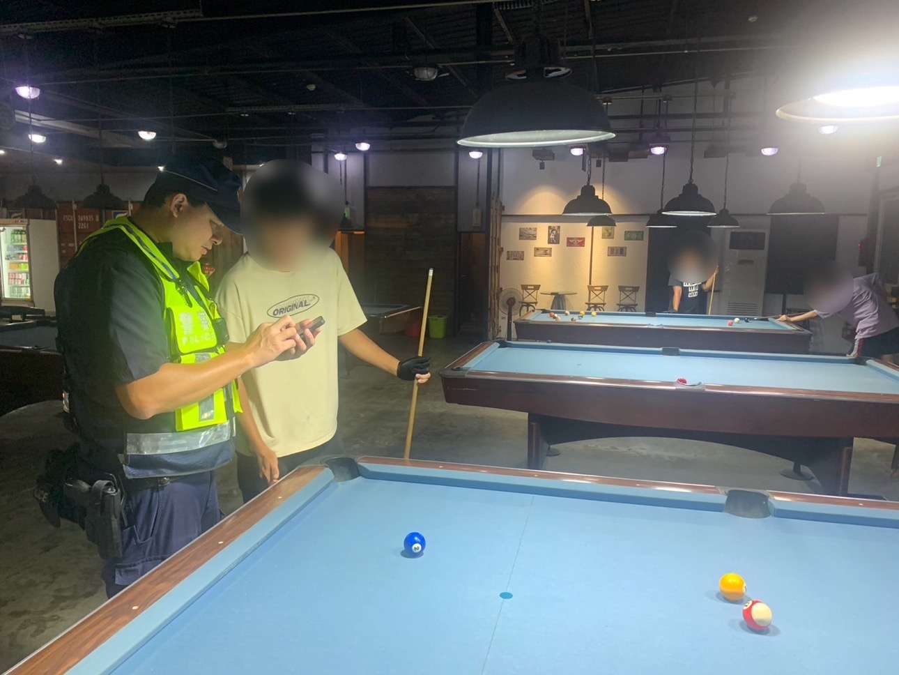 大溪警鐵腕執行除暴專案 威力掃蕩犯罪維護治安 S 97583113