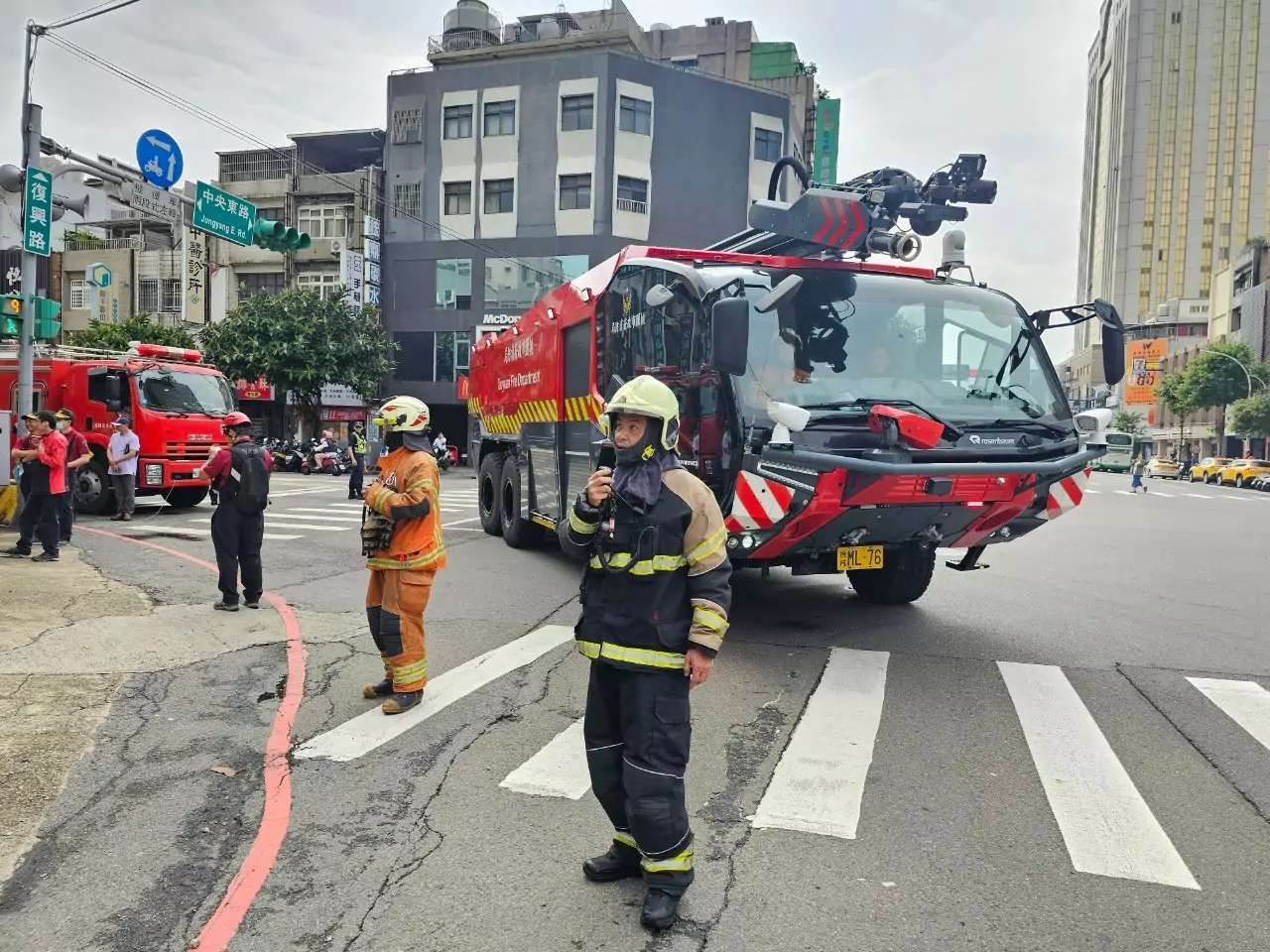 桃消中壢分隊攜手八大行業 辦理火災搶救演練 桃消中壢分隊攜手八大行業 辦理火災搶救演練