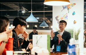 龍華科大「GaiaBit毛焦點」改善浪浪議題 獲邀進駐桃市青創指揮部