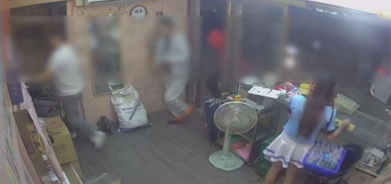 好心被雷親!男幫友協調貸款糾紛 遭惡煞持刀棍上門9打1 1715402537745