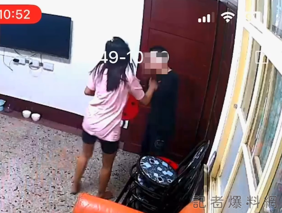 【有片】身心障兒疑遭看護施暴 家長怒公開監視器畫面