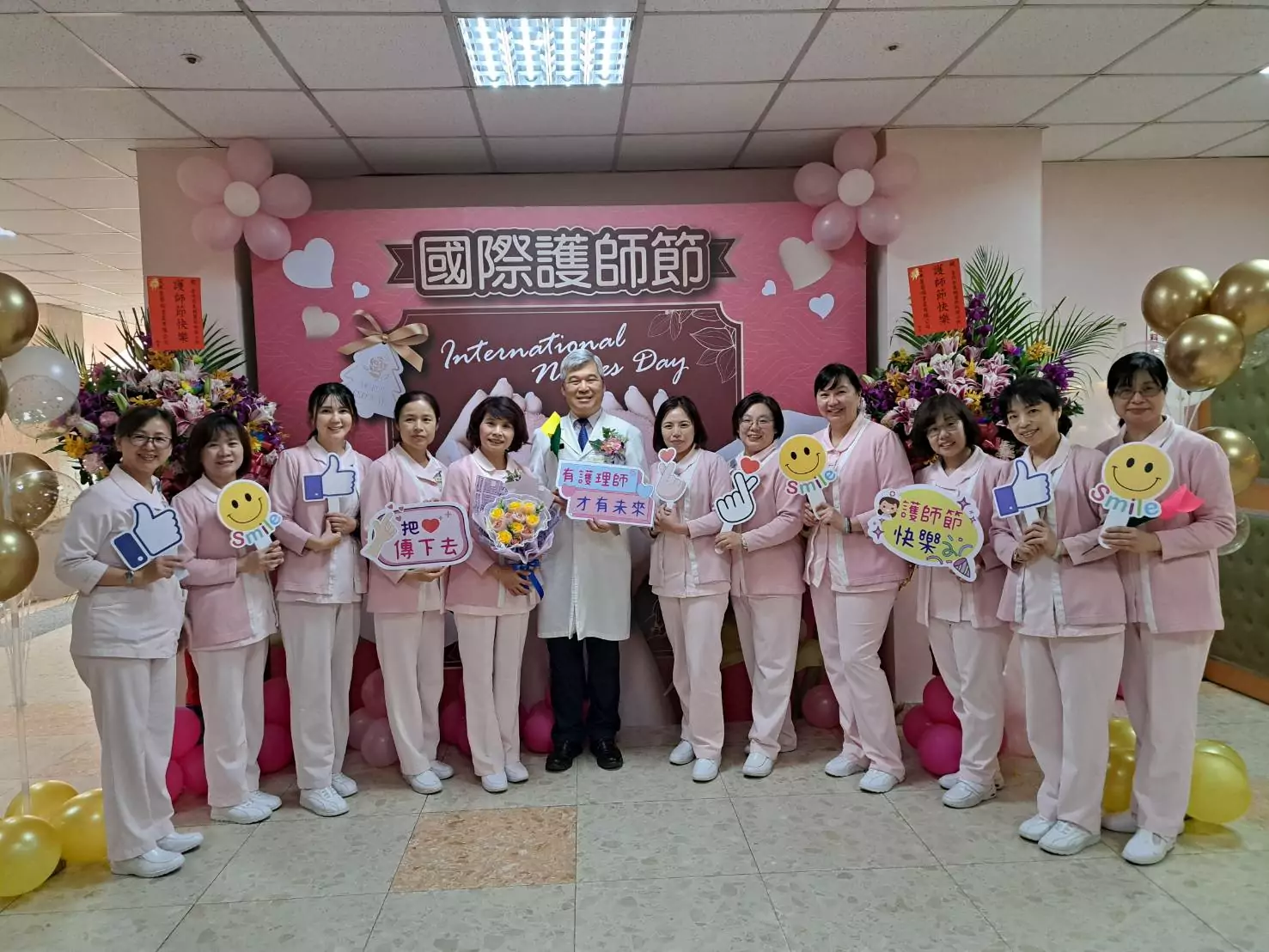 北榮桃園分院護師節慶祝大會登場 楊斯年感謝護理人員辛勞付出 北榮桃園分院護師節慶祝大會登場 楊斯年感謝護理人員辛勞付出
