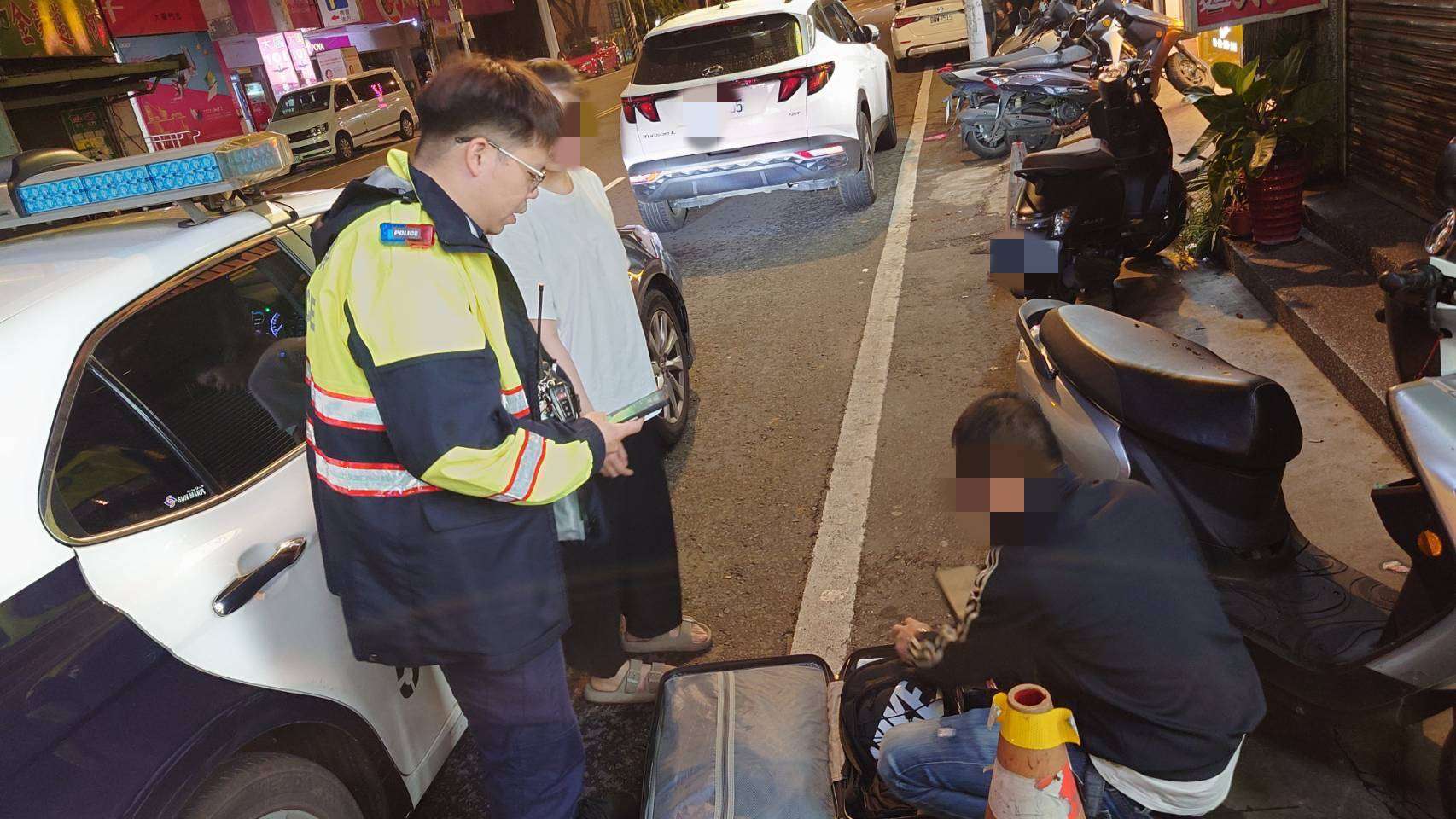 越南移工險回不了國 大園警助找回護照 375576 0