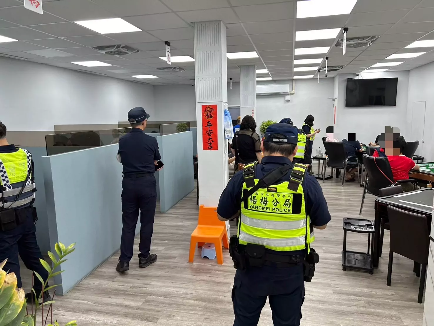楊梅警鐵腕執行雷霆除暴 告發重大交通違規45件 楊梅警鐵腕執行雷霆除暴 告發重大交通違規45件