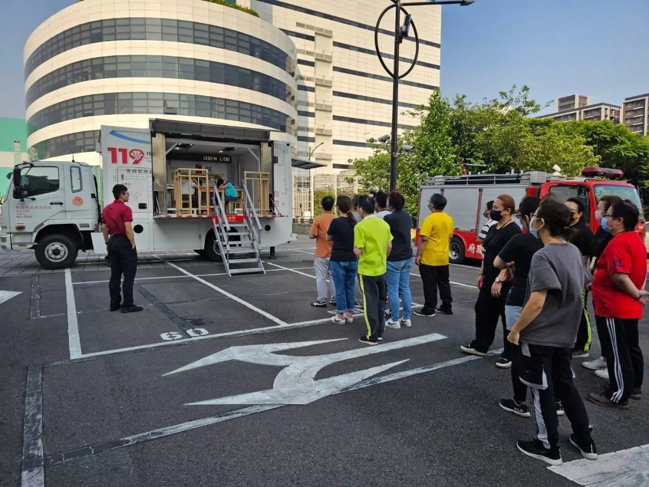 桃消大林分隊前進宏達電 辦理防災訓練 桃消大林分隊前進宏達電 辦理防災訓練