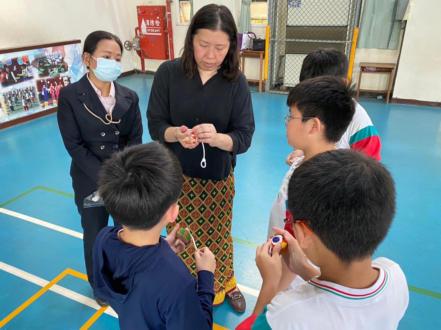移民署桃園站辦理馬來西亞陀螺體驗活動 學子體驗異國文化 S 32153604