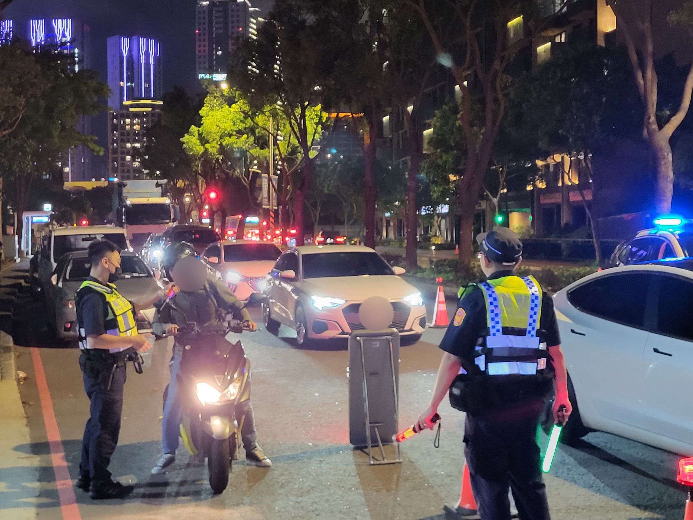 龜山警雷霆除暴展決心 持續取締護民安寧 S 344326168