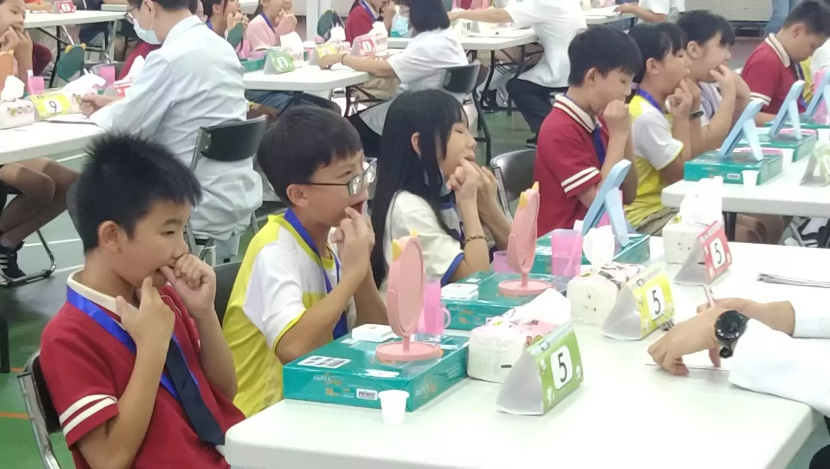 桃園教育局攜手牙醫師公會 舉辦學童潔牙觀摩活動 桃園教育局攜手牙醫師公會 舉辦學童潔牙觀摩活動