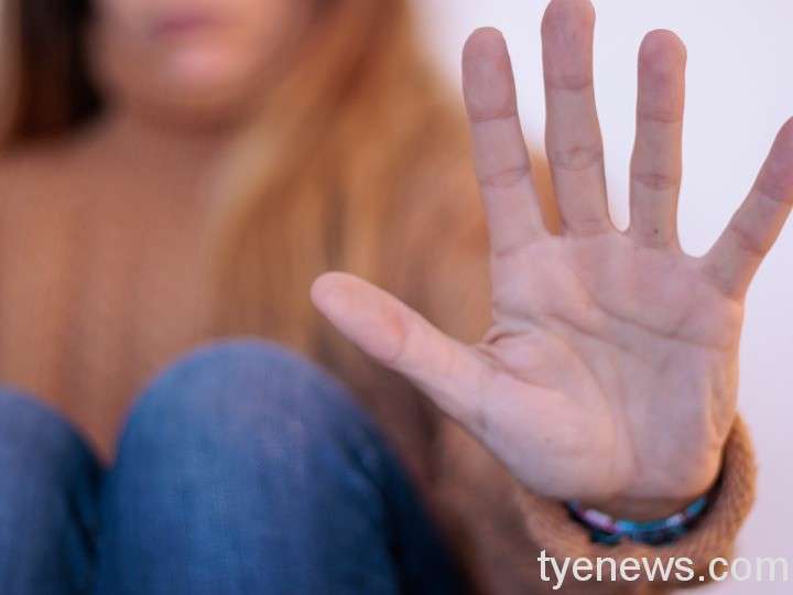 桃園勞動局製作多國語言海報 推動職場性騷擾防治