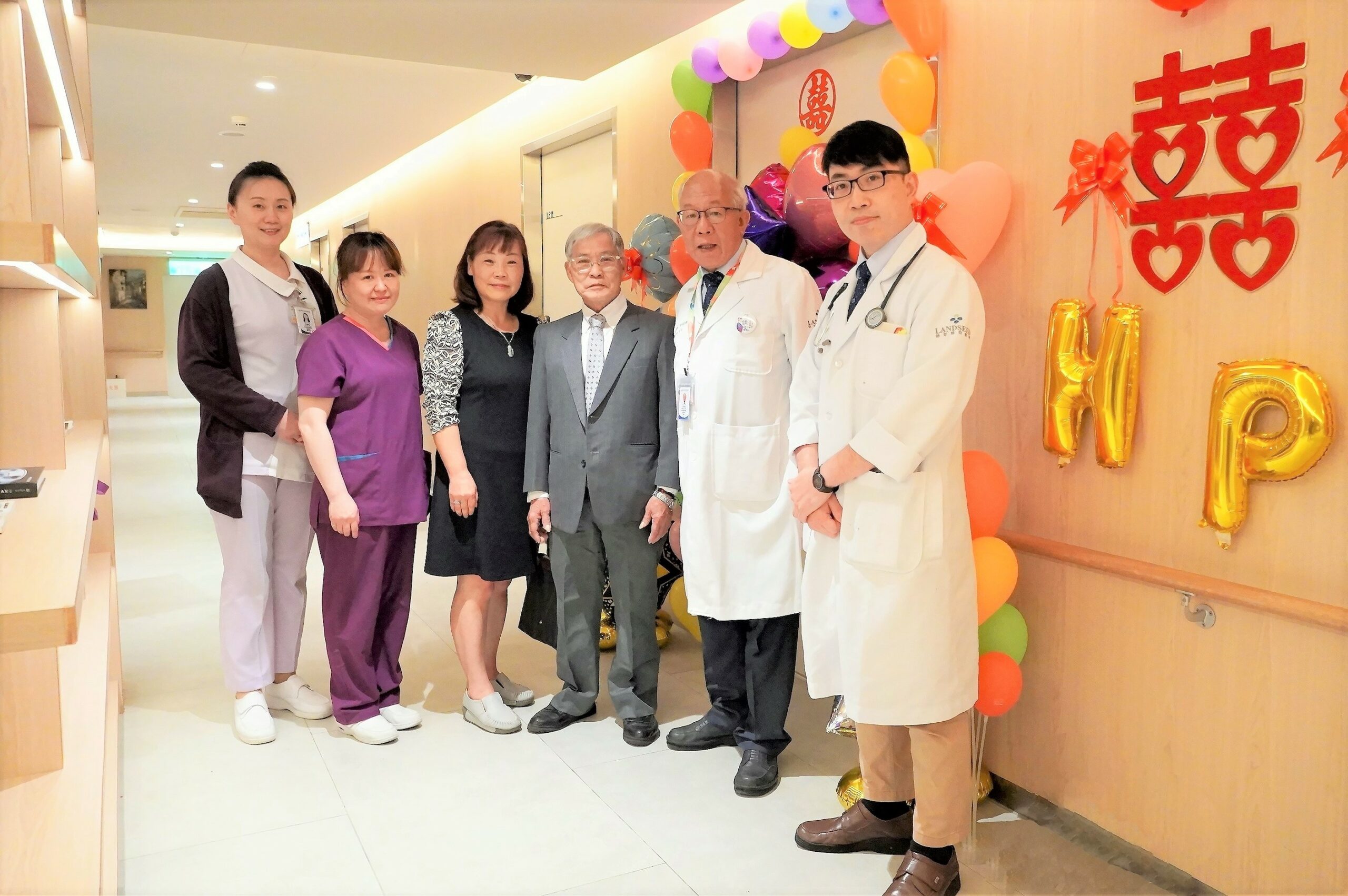 聯新國際醫助癌末婦達成心願 見證女兒文定之喜