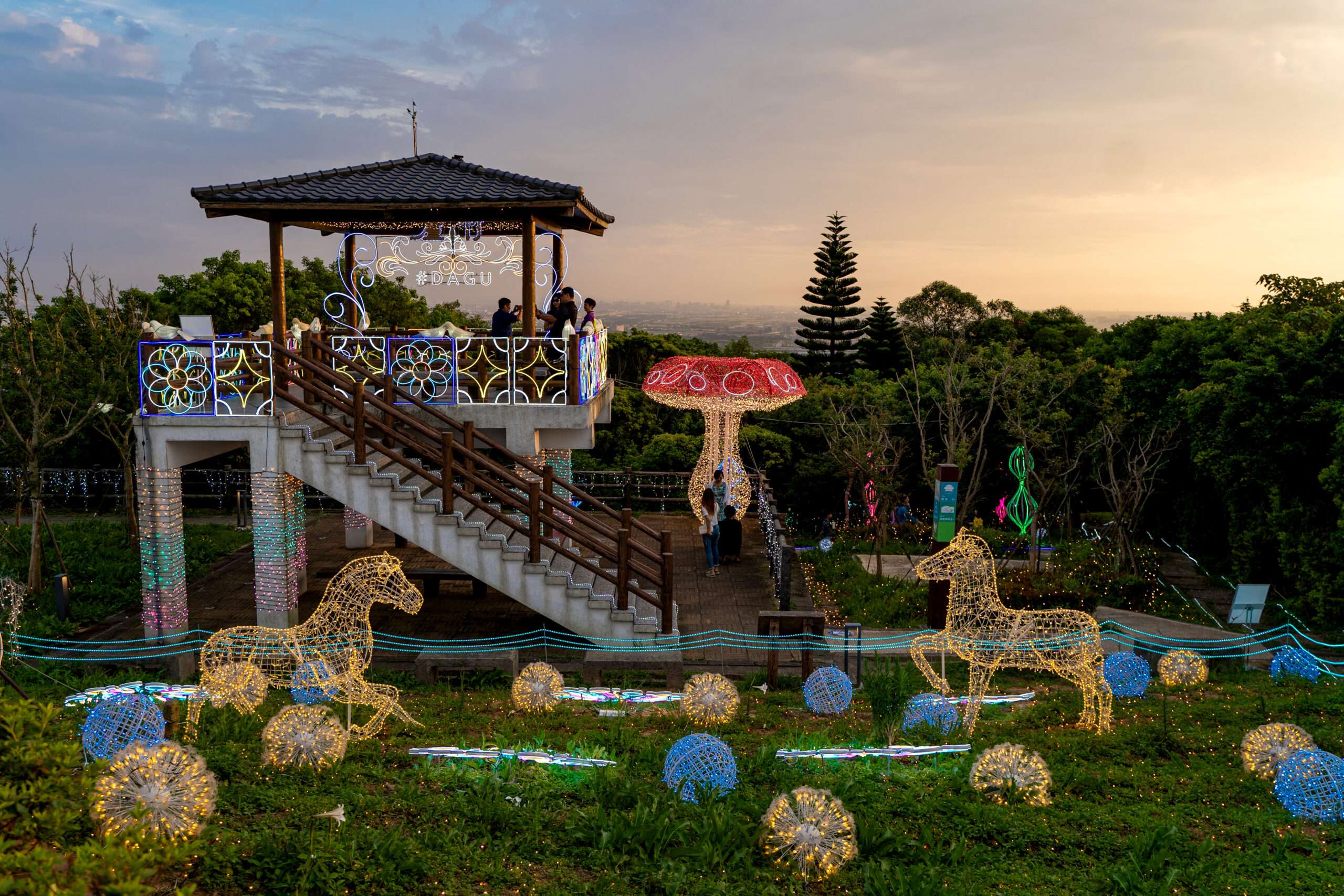 蘆竹炫YA農遊季6/1起登場 共賞地景科技燈飾藝術