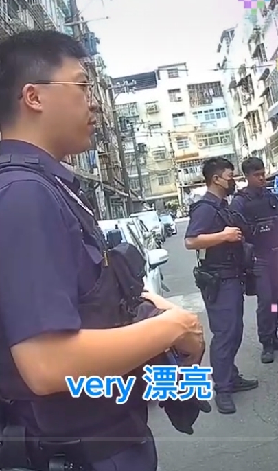 女精神病發強制送醫 龜山警這暖心舉動獲網大讚 1718603192519