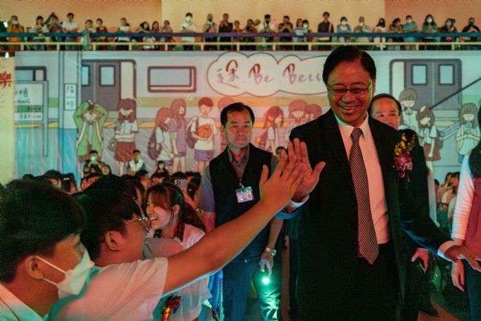 陽明高中舉辦畢業典禮 張善政鼓勵學子為人生打拚 20240603165908880