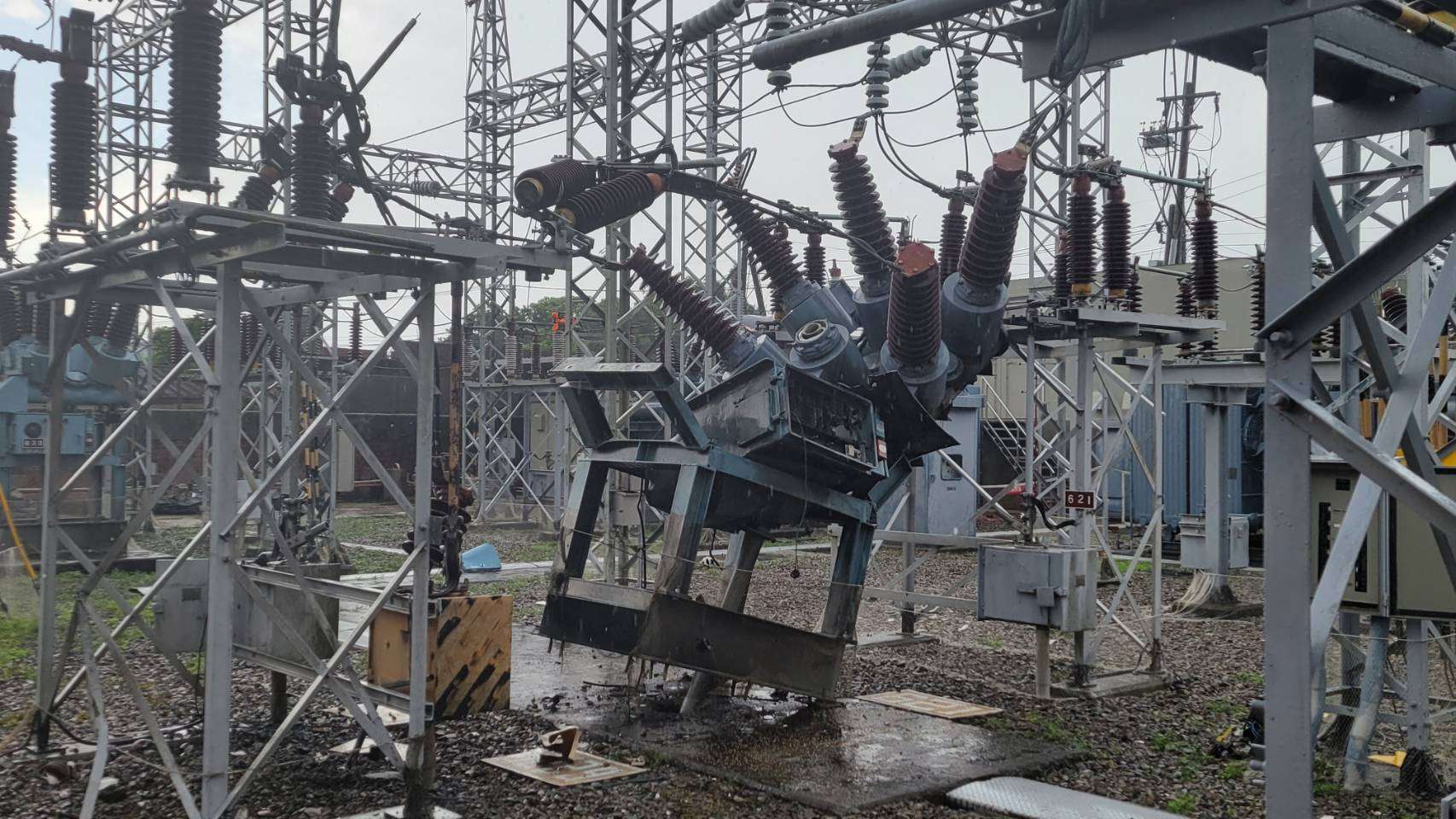 午後雷陣雨炸桃園山區 大溪、復興區逾2萬戶停電 618162