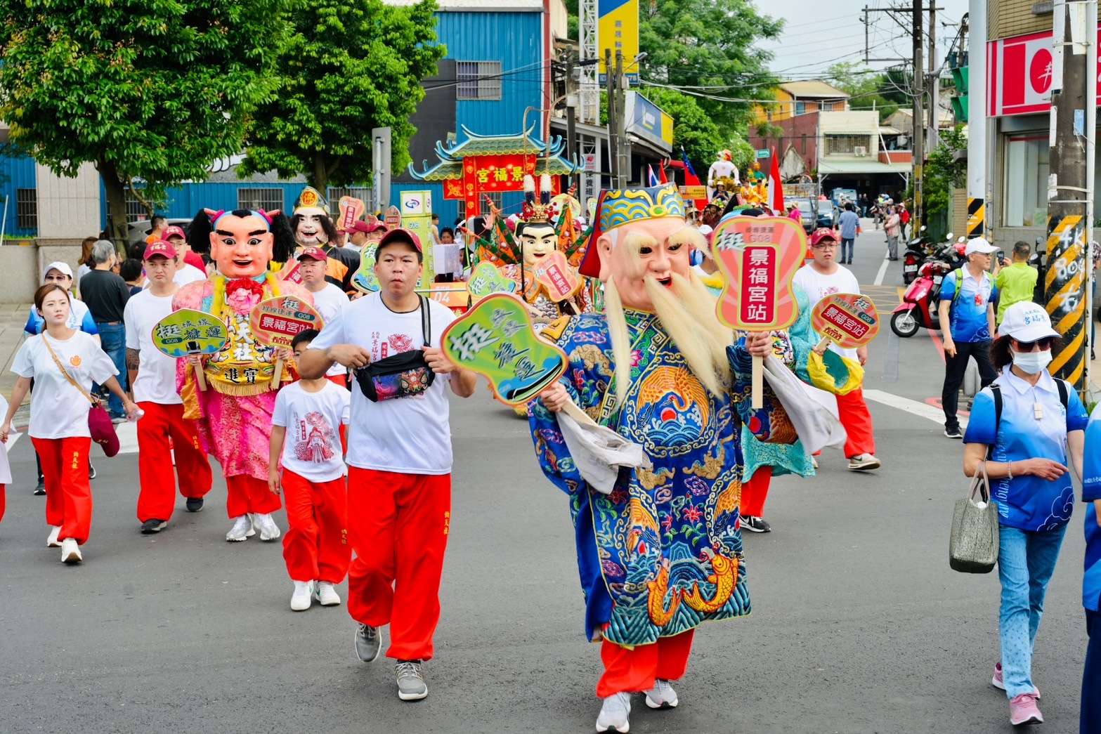 桃園景福宮踩街大展創意 推桃捷綠線「景福宮站」藝閣車拉票 S 11542623