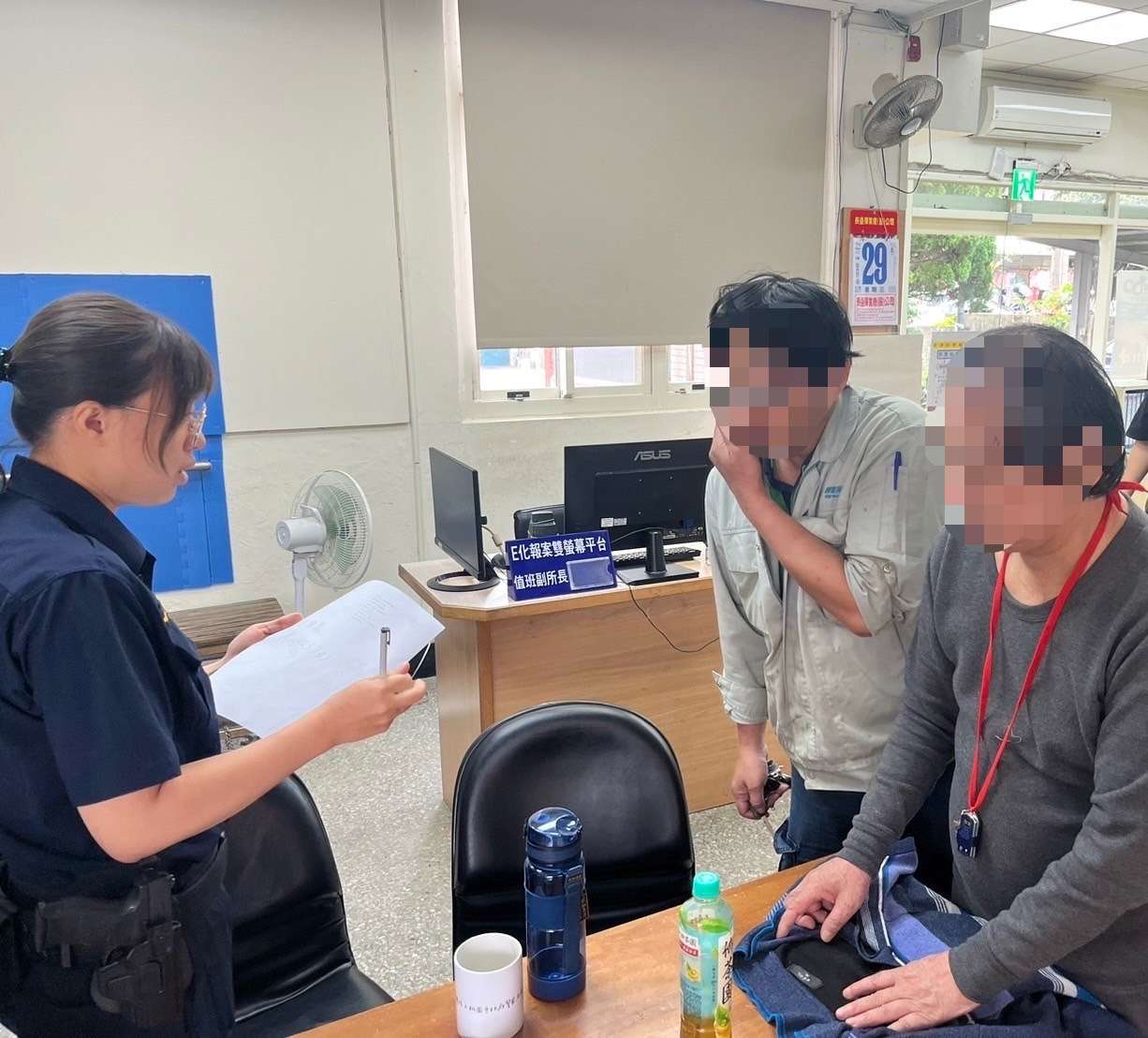 失智6旬翁派出所前排徊 楊梅警暖心助返家 S 17039383