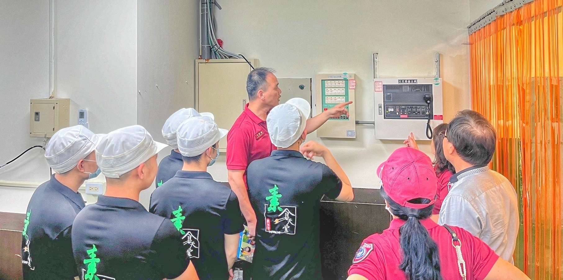 桃消華勛分隊前進工廠、移工宿舍 提醒用電用火安全觀念 S 18858117 0 0
