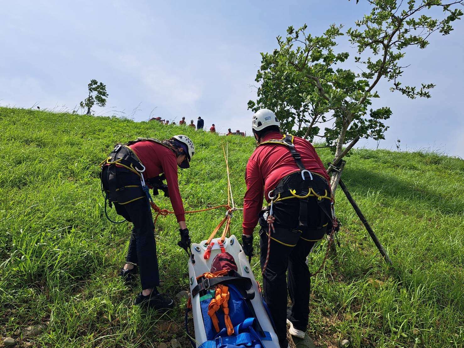 從工程師到山域救援專家 桃消黃彥庭守護山友安全 S 436379690