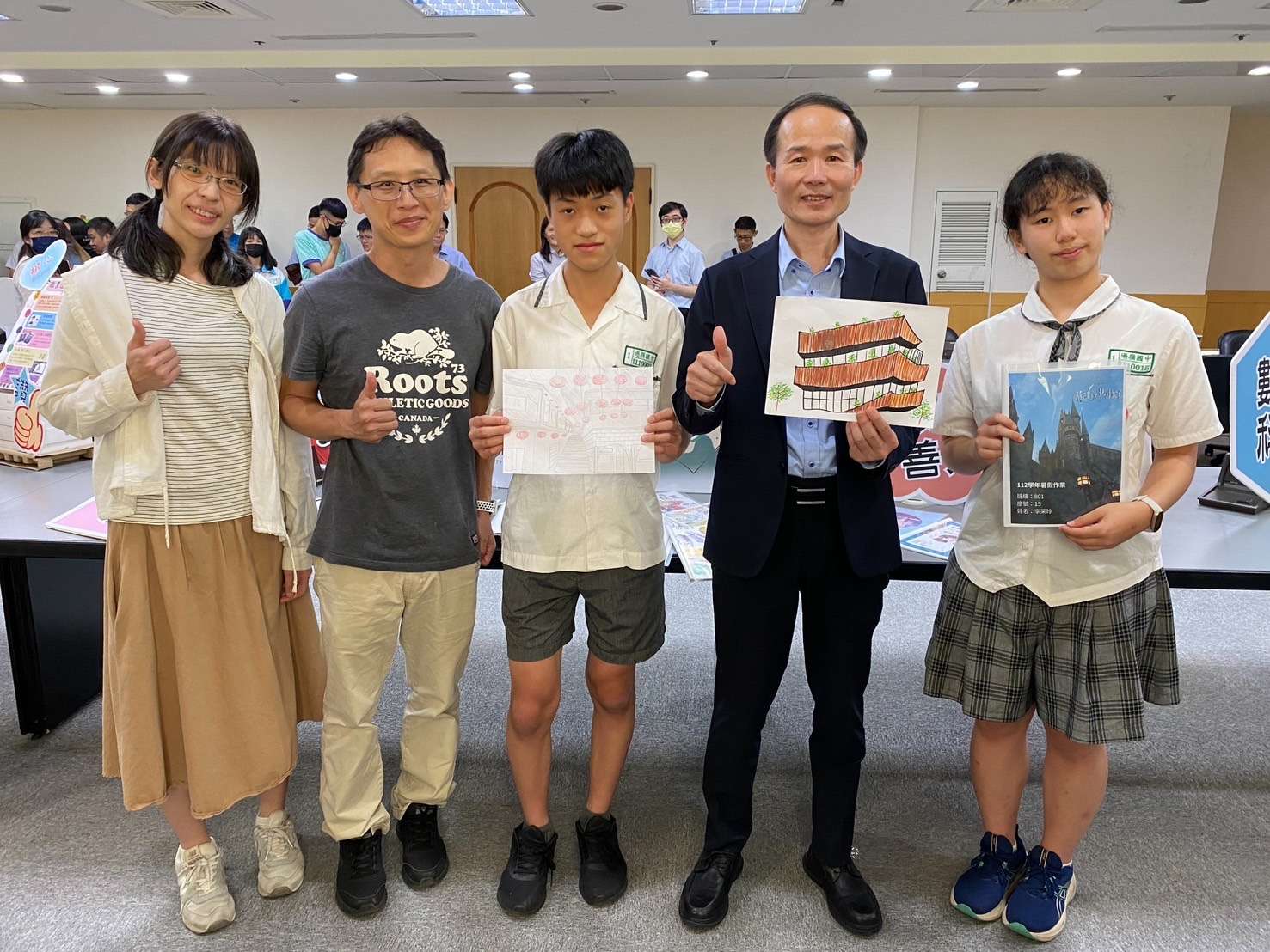 桃市國中小暑假作業多元創新 智慧科技結合實踐體驗 S 49266778
