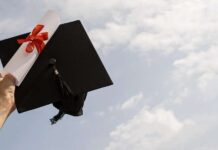 畢業後好迷惘 桃園張老師陪你探索方向