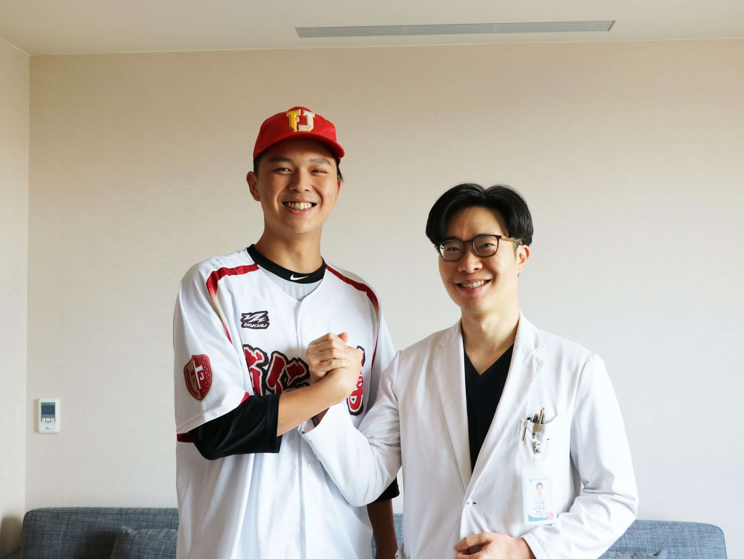 捕手脊椎盤突出腳麻 聯新國際醫微創手術隔天就出院 hkdjkejt55858 1 scaled