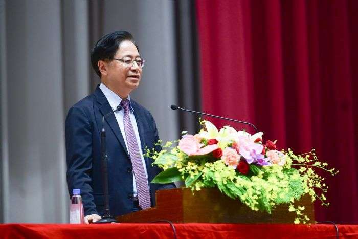 肯定中原大學全人教育 張善政:畢業生受用一生 wp 17184646589688989269102391826759