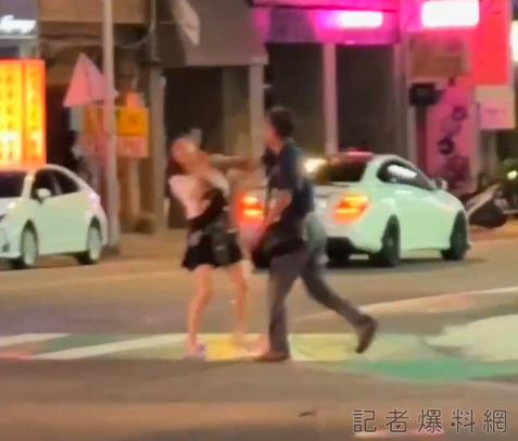 中壢男女上演全武行 當街爭吵互甩巴掌