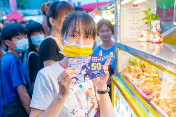 中壢夜市夏夜生活祭熱情開幕 星空電影院、親子活動樂翻天 20240727215547240
