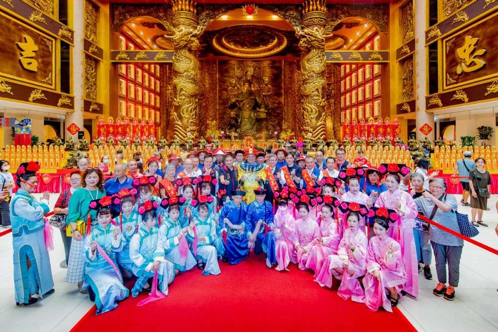威天宮護法會桃園會長扮康熙皇帝 向關聖帝君祝壽 20247271626 56 1