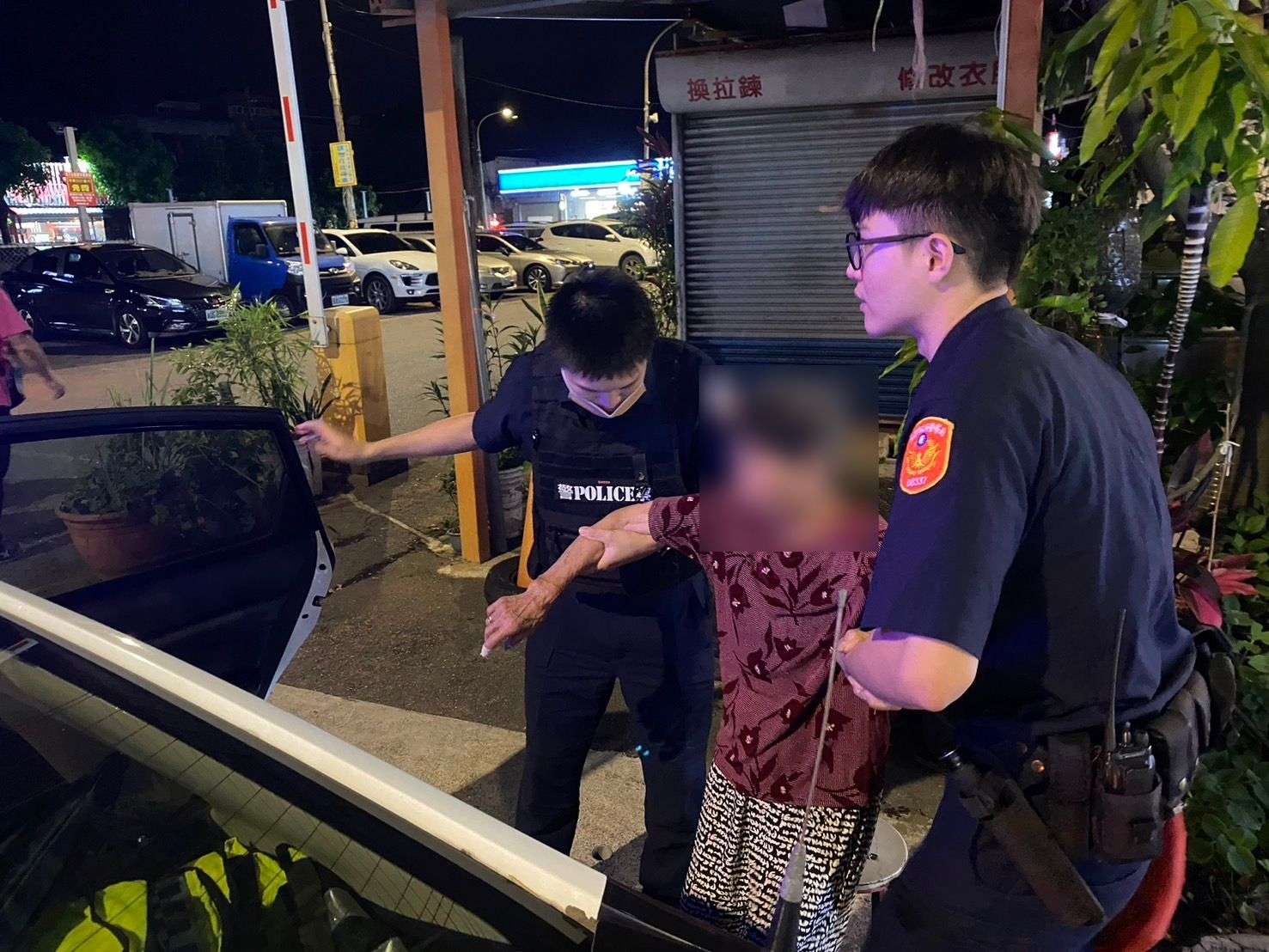 9旬失智婦偷跑出門賣菜 平警實習生變身客語翻譯助返家 386993