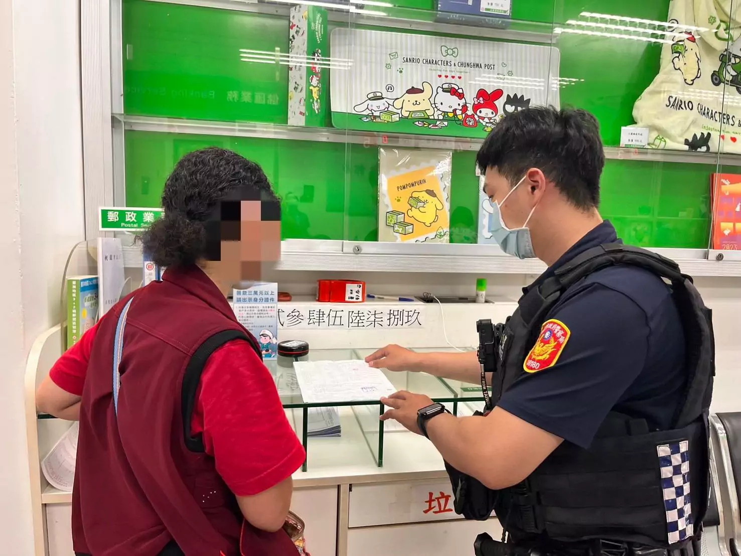 假交友真詐財!婦掉感情陷阱險匯55萬 大園警銀共同阻詐 388897
