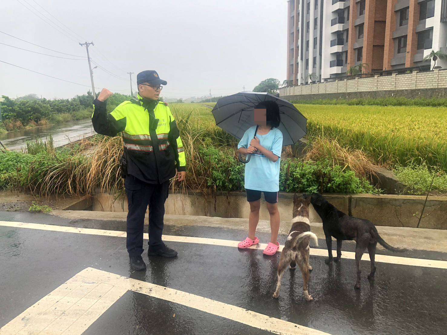 母女颱風天吵架女兒離家出走 大園警在這找到她 394238 0
