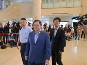 鄭文燦涉貪遭求刑12年 房間保冷袋藏678萬不明資金