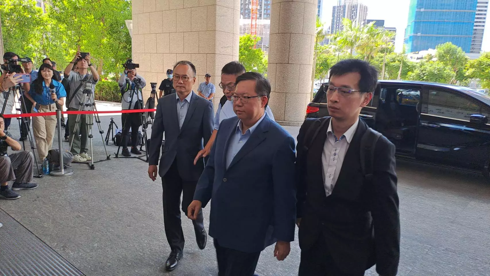 鄭文燦涉貪案傳總統府介入 凌濤：恐燒向綠黨政高層 - 早安台灣新聞 | Morning Taiwan News