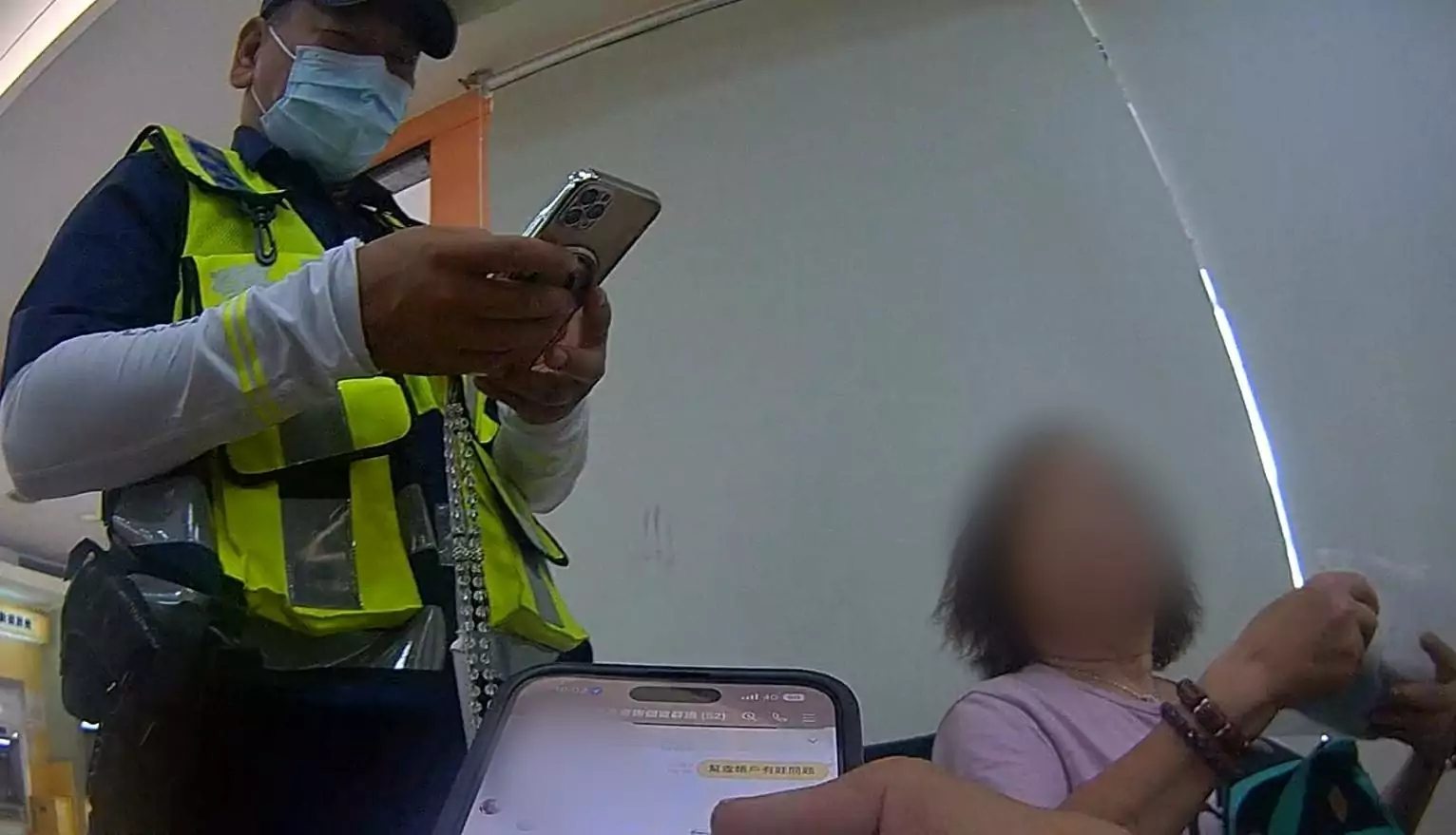 女子欲匯款「跟朋友買車」60萬血汗錢險遭詐騙 女子欲匯款「跟朋友買車」60萬血汗錢險遭詐騙