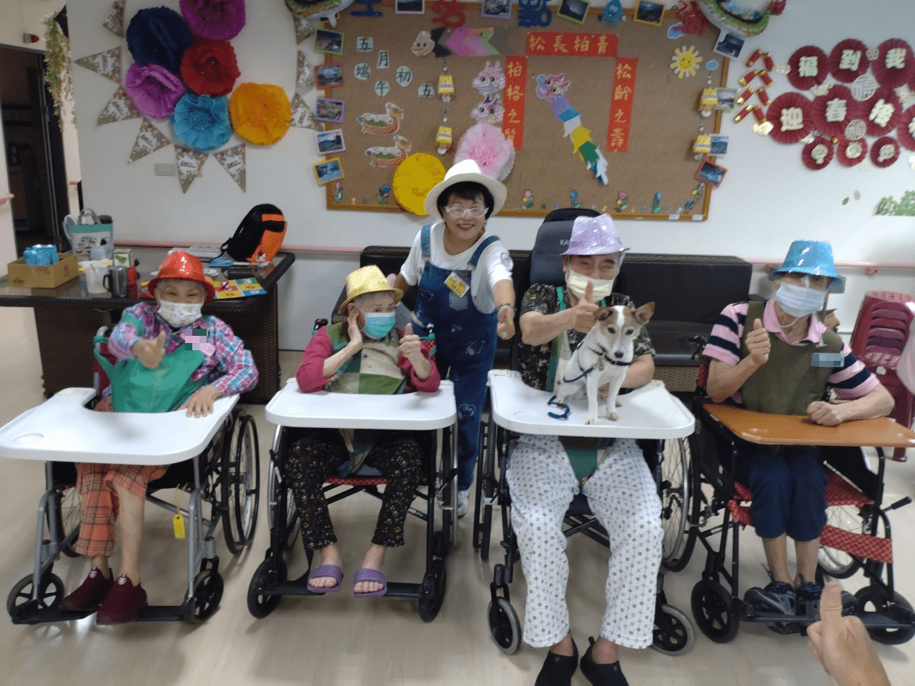 北榮桃園分院護理之家推寵物治療 改善長輩認知、情緒、社交能力 圖2 1 0
