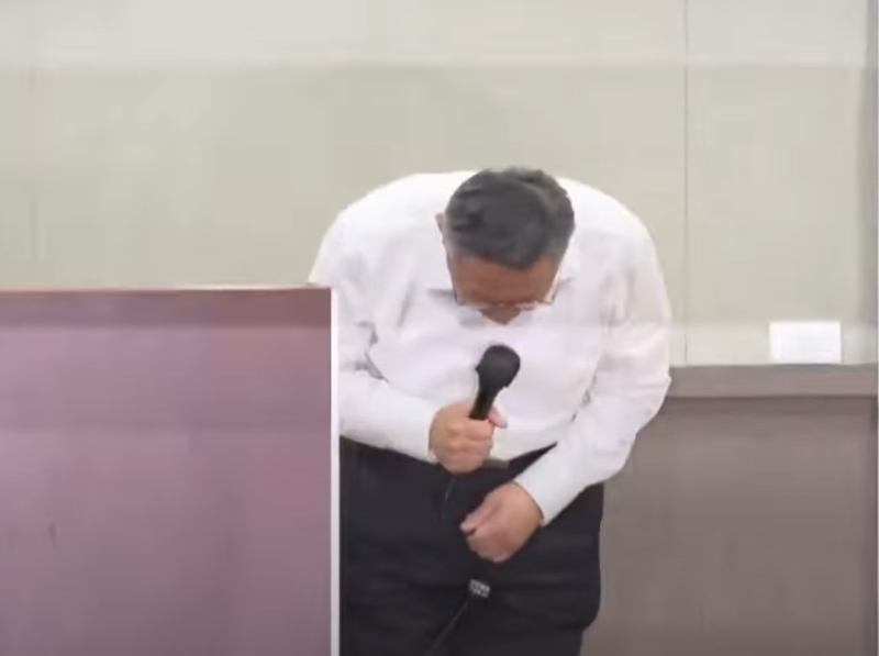 柯文哲陷政治獻金爭議 向民眾黨請假3個月