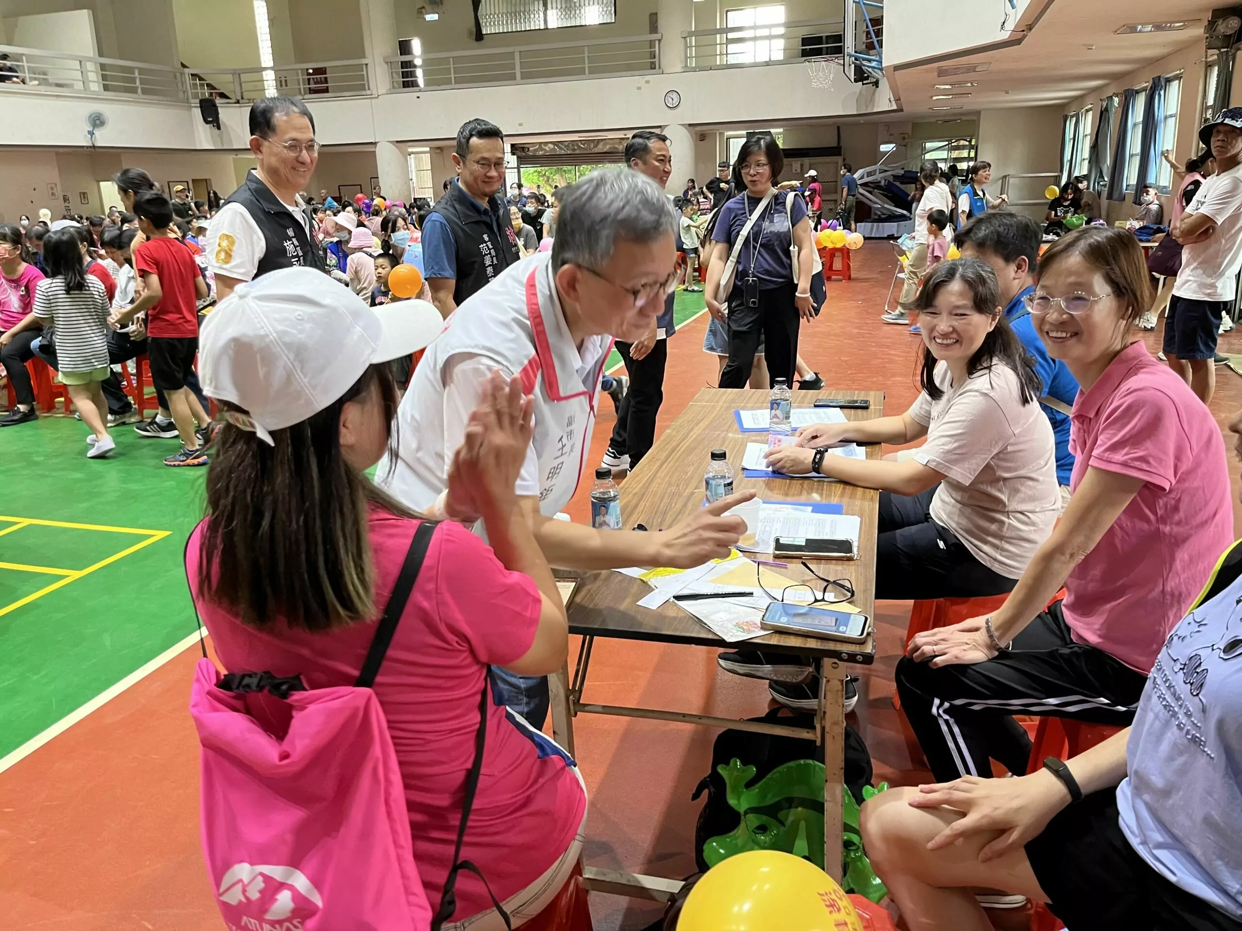 新城市創意沙畫嘉年華迎第六年 王明鉅讚揚活動熱烈支持 新城市創意沙畫嘉年華迎第六年 王明鉅讚揚活動熱烈支持