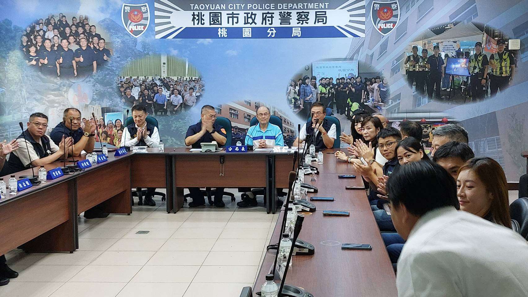 桃園警民一家親!北科大EMBA校友會捐贈物資感謝警察辛勞 1915700