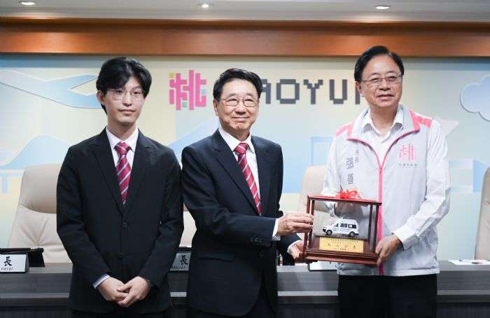 六方科技暖心捐贈復康巴士 提升桃市無障礙交通量能 20240821134406765