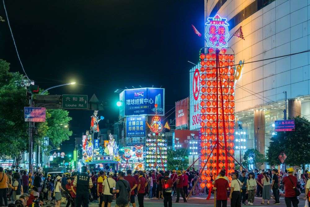 中壢區中元水燈排遶境盛大登場 今晚舉辦慶讚之夜 20248222334 12 4
