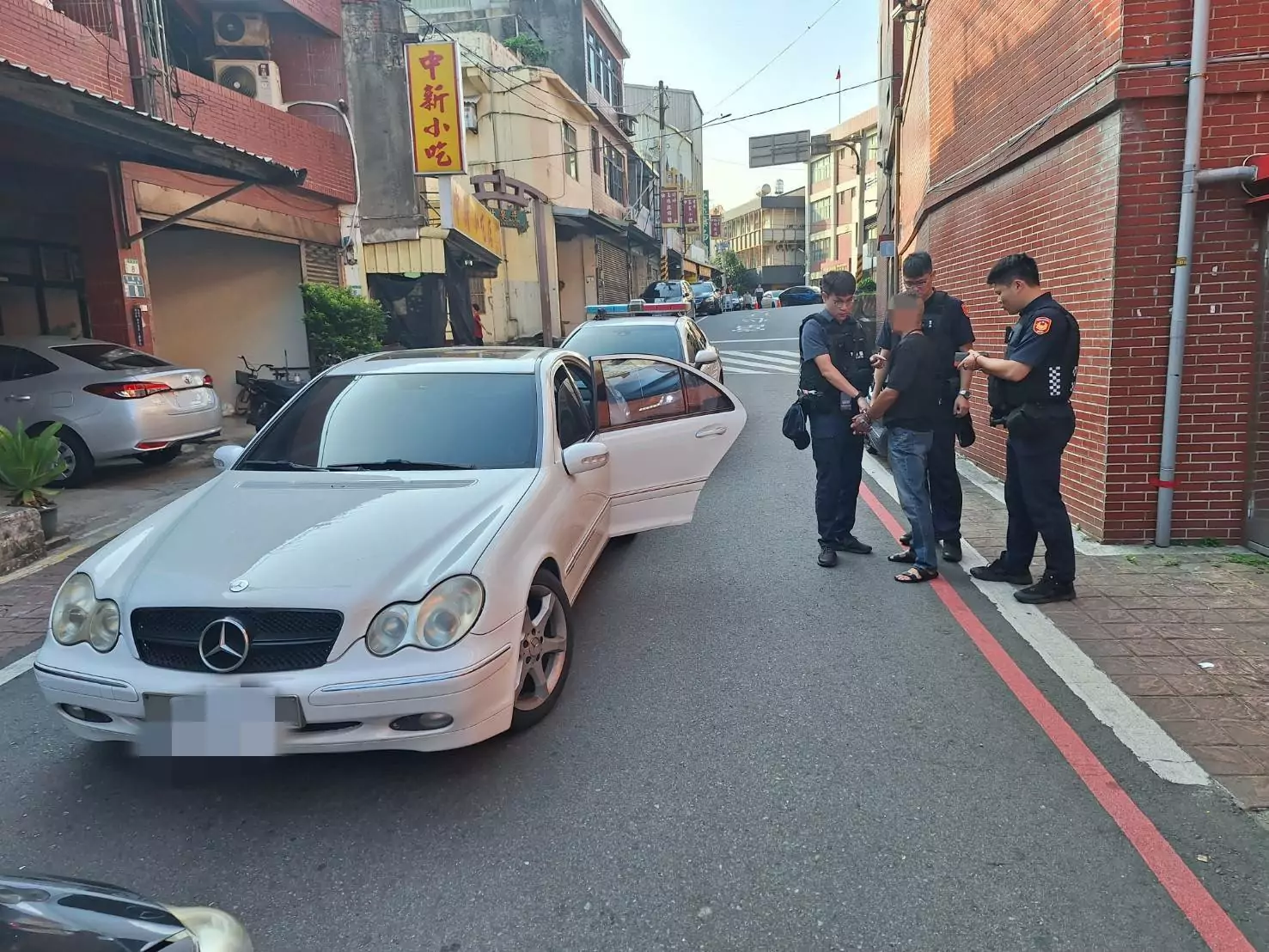 酒駕吊扣還不夠!男網購假車牌上路秒被AI抓包 酒駕吊扣還不夠!男網購假車牌上路秒被AI抓包