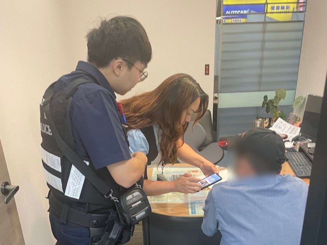 男臨櫃匯款300萬 平鎮警銀得知原因急勸阻 405575 0