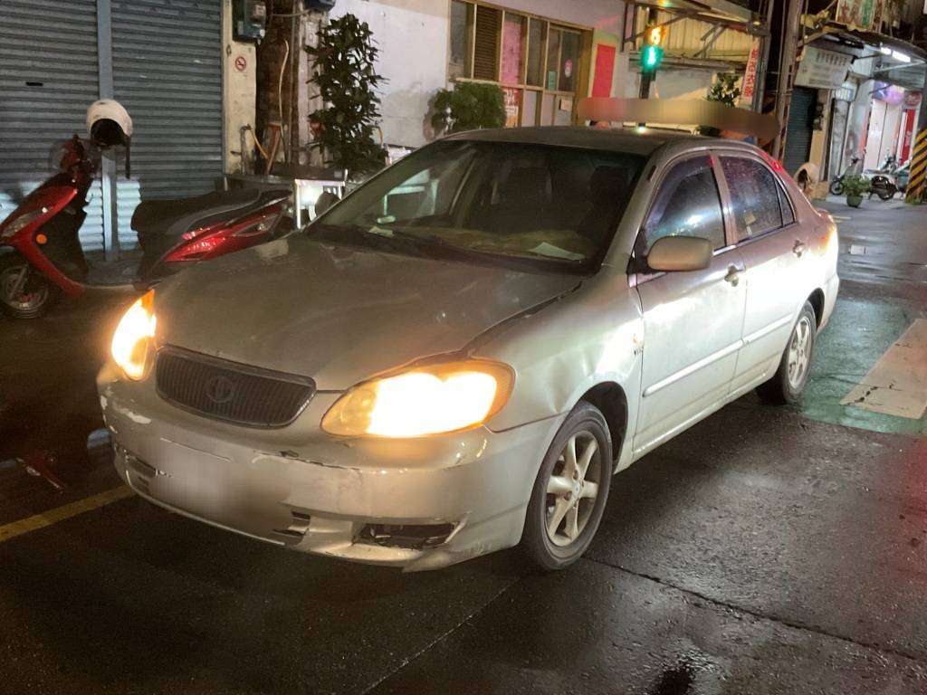 路口未減速!女行人遭撞捲車底驚悚畫面曝 569883