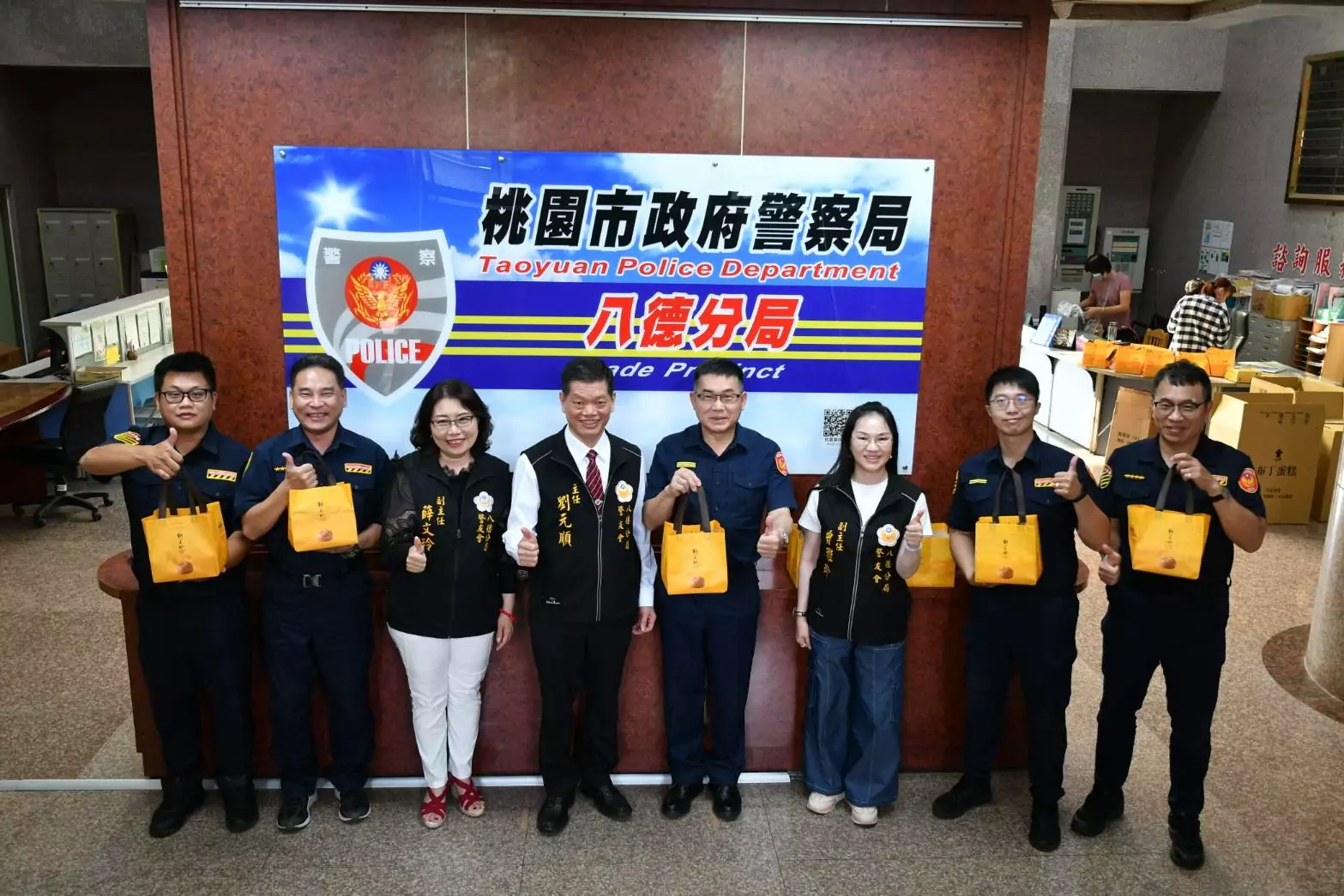 暖心歡慶父親節 八德分局長王鉉仁感謝警察爸爸辛勞付出 暖心歡慶父親節 八德分局長王鉉仁感謝警察爸爸辛勞付出